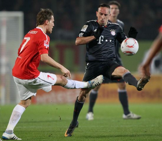 冠舞台上打 冠舞台上打